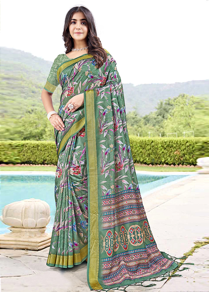 Green Spun Silk Saree With Blouse Piece