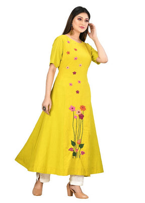 Yellow Cotton Flex Short Sleeves Solid Womens Kurti VDVSF00027 - Indian Silk House Agencies