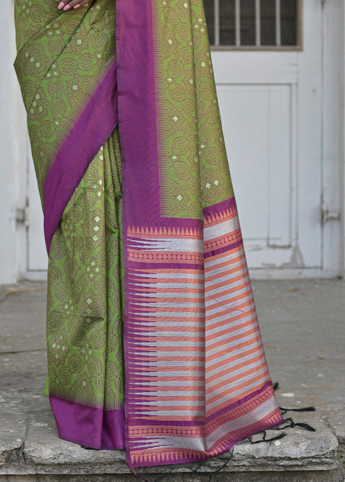 Mehendi Dupion Silk Saree With Blouse Piece