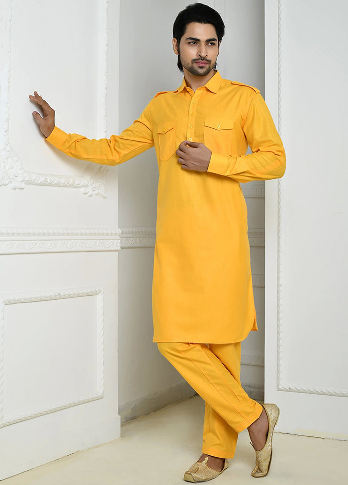 Yellow Cotton Blend Kurta And Pajama Set VDSF1802541 - Indian Silk House Agencies