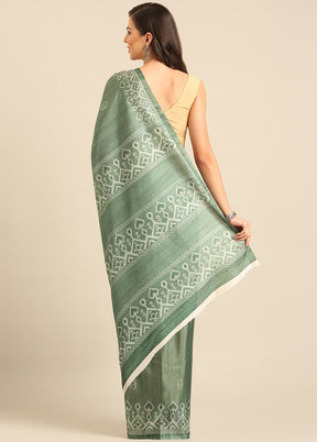 Green Cotton Saree With Blouse Piece