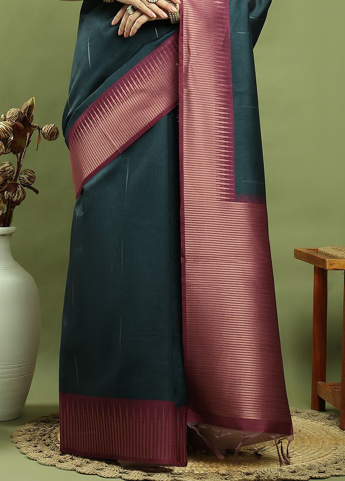 Teal Dupion Silk Saree With Blouse Piece