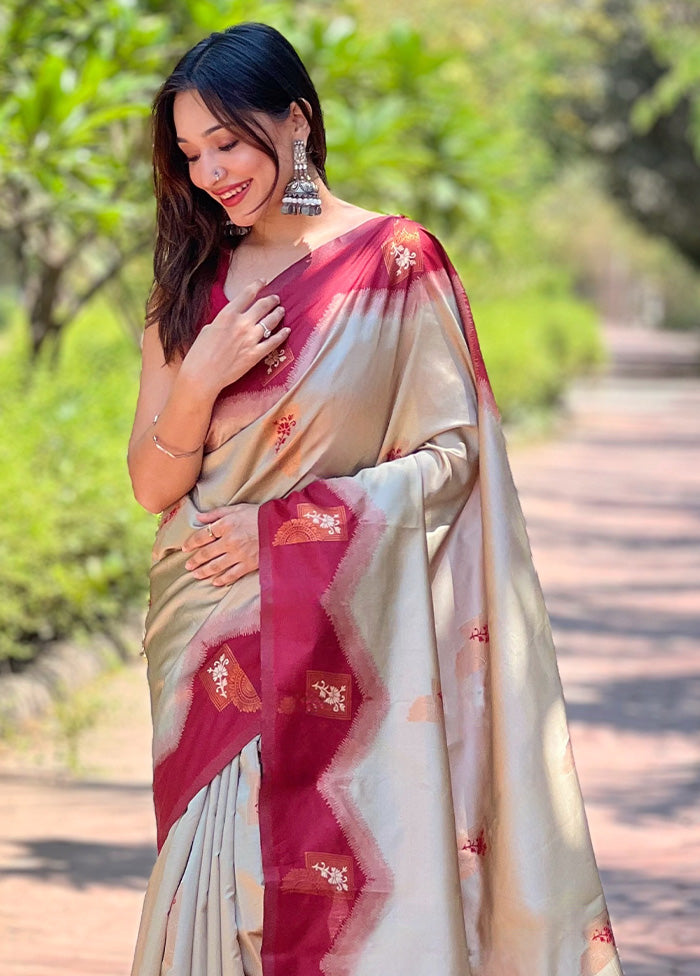 Cream Banarasi Silk Saree With Blouse Piece