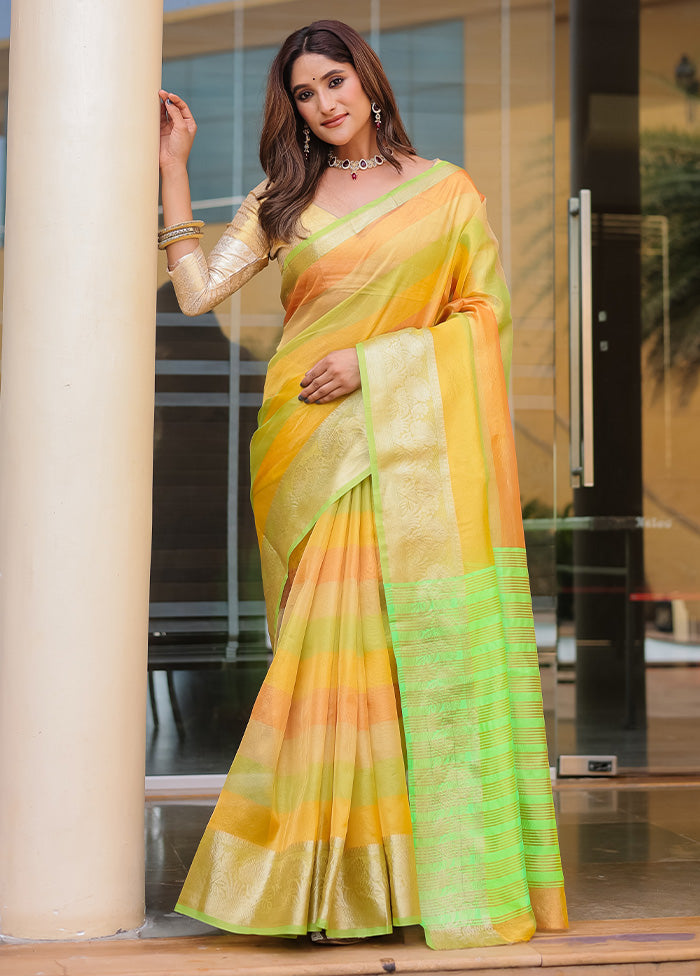 Green Banarasi Silk Saree With Blouse Piece