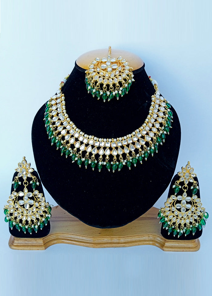 Green Alloy Cz Stone Jewellery Set