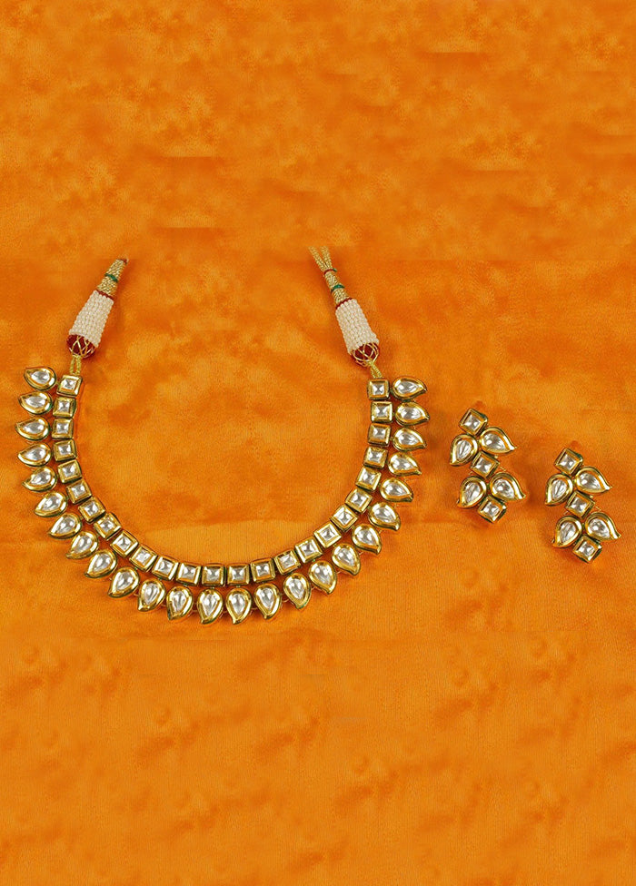 Golden Alloy Jewellery Set