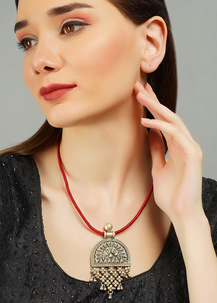 Red Handcrafted Tribal Silver Pendant - Indian Silk House Agencies