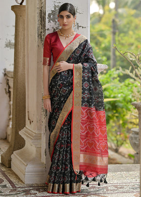 Black Spun Silk Saree With Blouse Piece