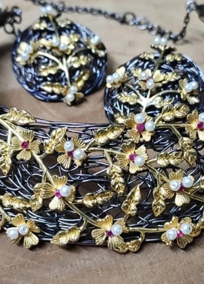 Black Antique Gold Choker Necklace Earrings With Push Back - Indian Silk House Agencies
