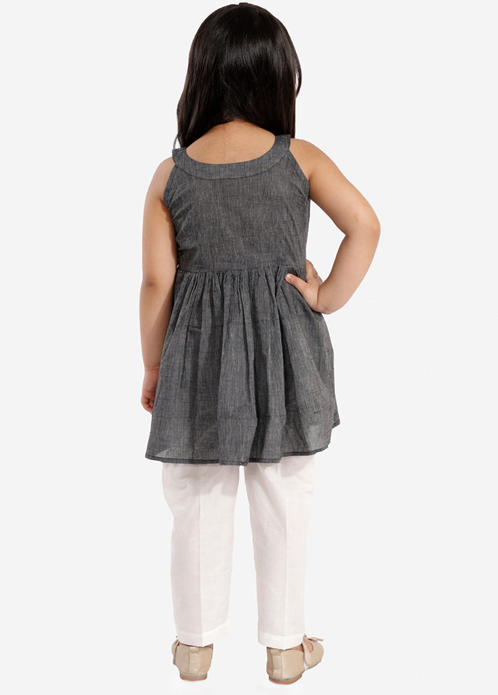 Grey Pure Handloom Cotton Fabric Short Kurta With Straight Pants - Indian Silk House Agencies