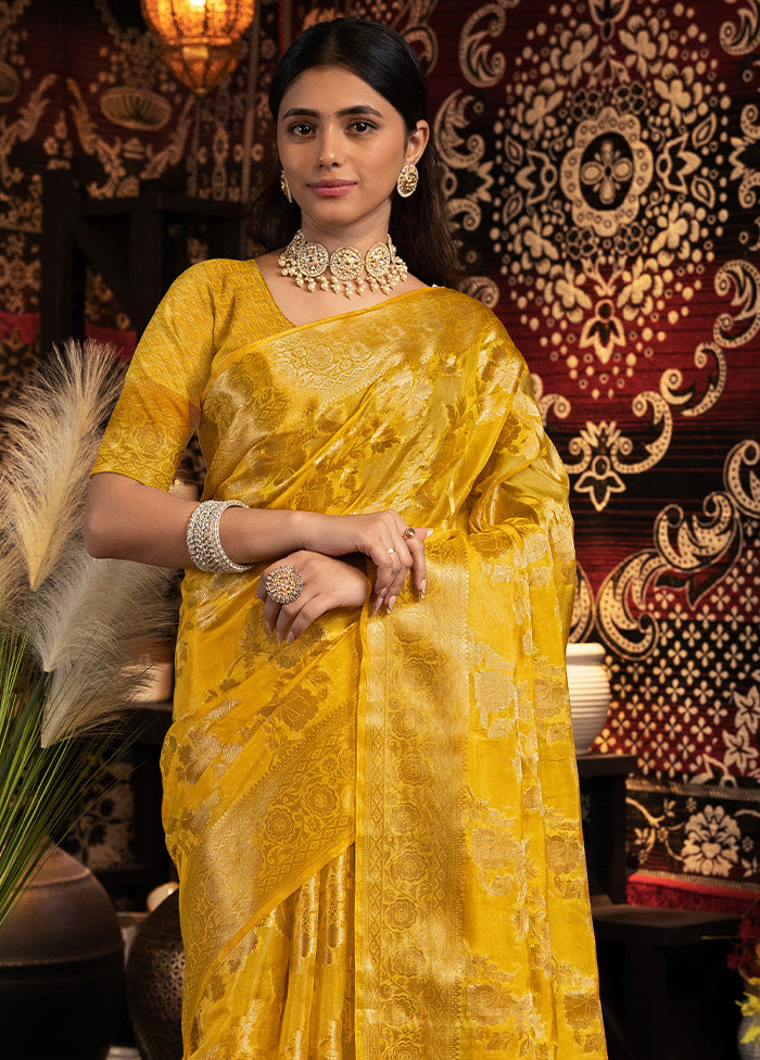 Yellow Banarasi Silk Saree With Blouse Piece