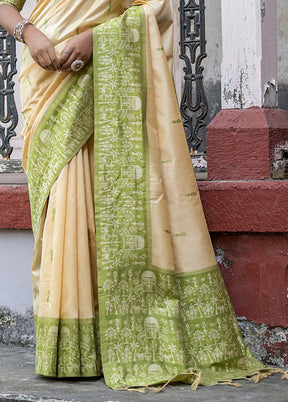 Mehendi Dupion Silk Saree With Blouse Piece