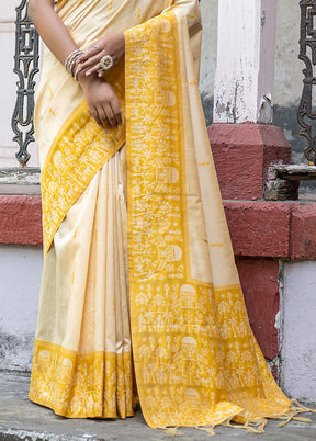 Yellow Dupion Silk Saree With Blouse Piece