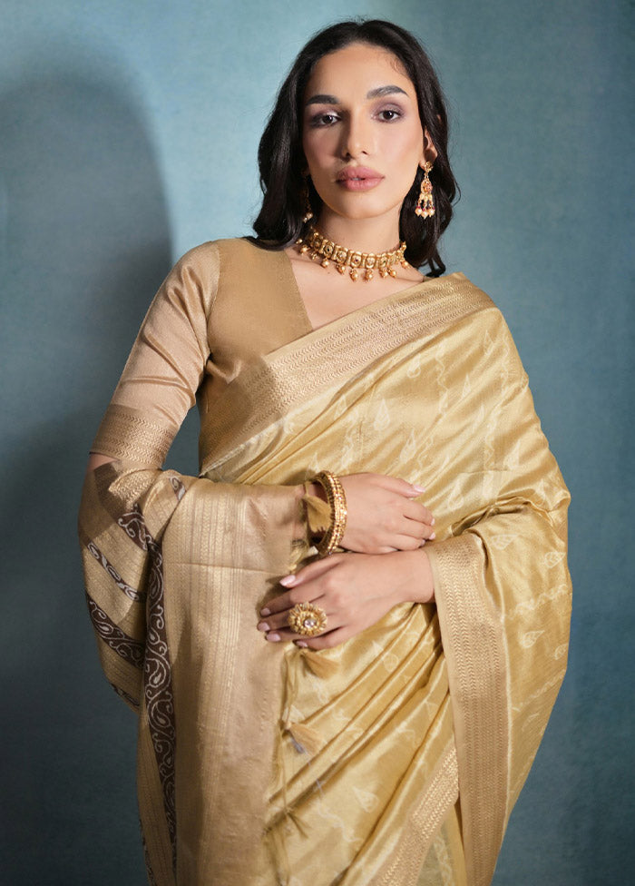 Cream Dupion Silk Saree With Blouse Piece