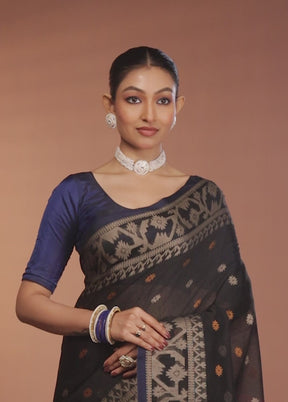 Black Matka Silk Saree With Blouse Piece