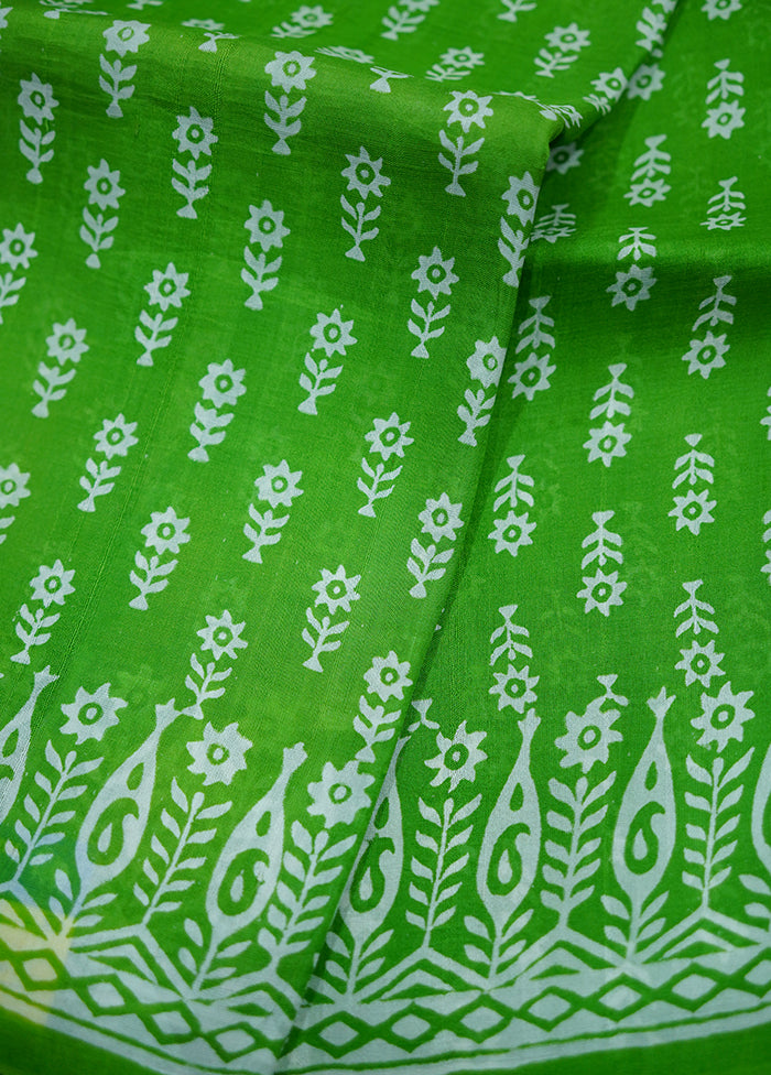 Green Printed Pure Silk Saree With Blouse Piece - Indian Silk House Agencies