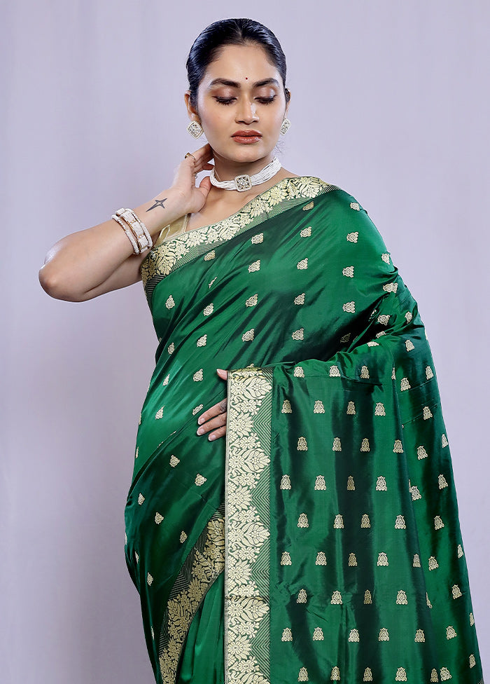 Green Assam Pure Silk Saree With Blouse Piece - Indian Silk House Agencies