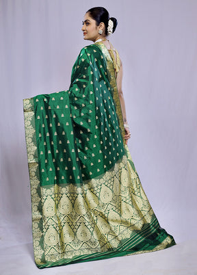 Green Assam Pure Silk Saree With Blouse Piece - Indian Silk House Agencies