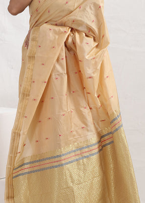 Cream Kanjivaram Silk Saree With Blouse Piece - Indian Silk House Agencies