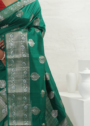 Green Dupion Silk Saree With Blouse Piece - Indian Silk House Agencies