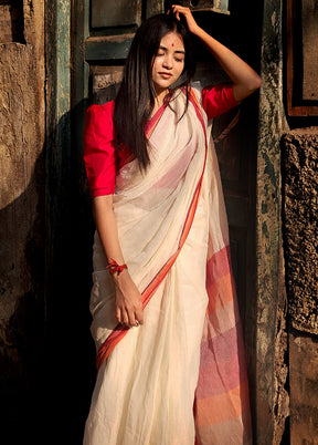 White Matka Silk Saree With Blouse Piece - Indian Silk House Agencies