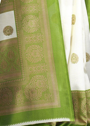 Green Spun Silk Woven Saree With Blouse Piece - Indian Silk House Agencies