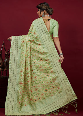 Olive Green Cotton Saree With Blouse Piece - Indian Silk House Agencies