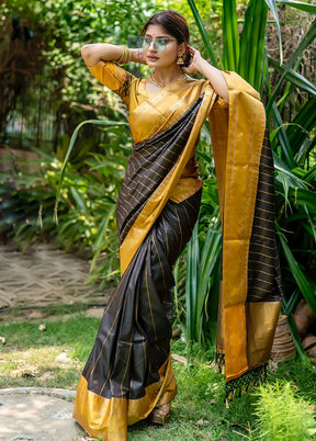 Black Spun Silk Saree With Blouse Piece - Indian Silk House Agencies