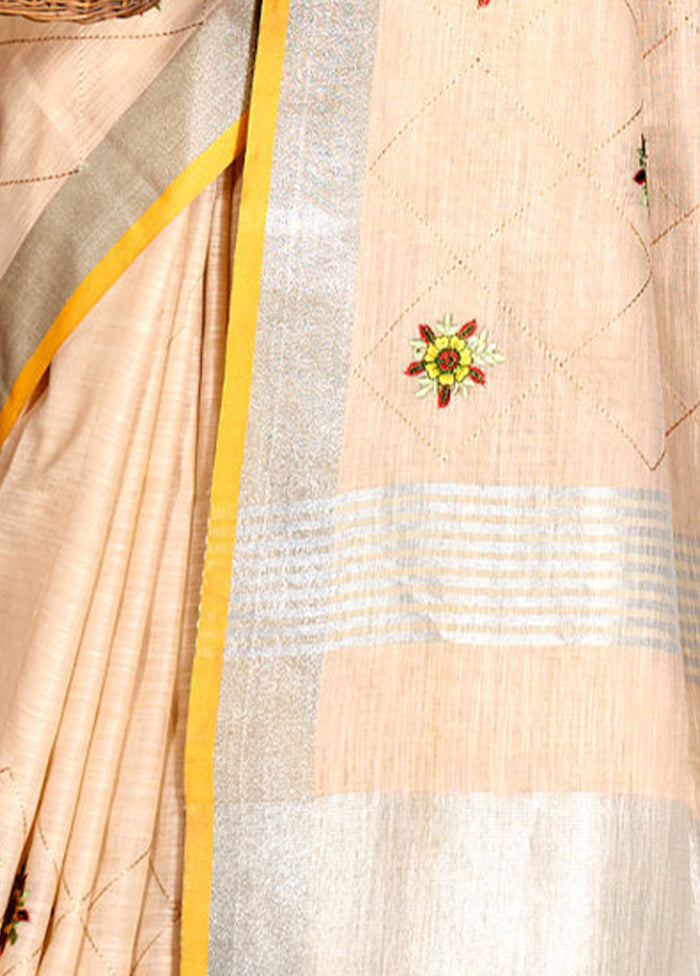 Cream Silk Saree With Blouse Piece - Indian Silk House Agencies