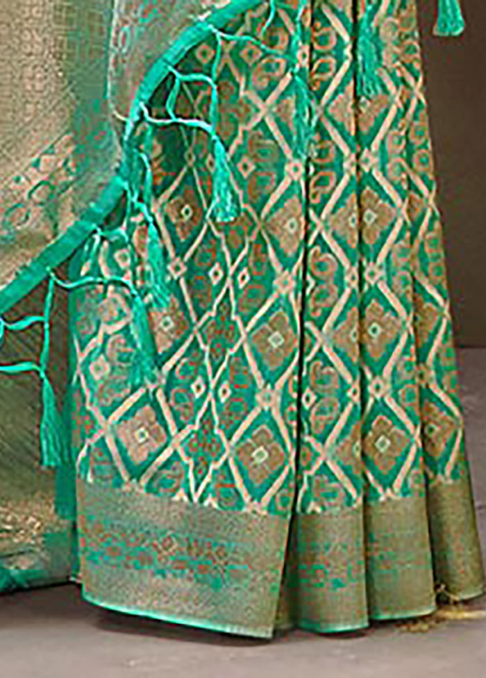 Green Cotton Saree With Blouse Piece - Indian Silk House Agencies