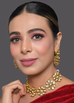 Handcafted Floral Kundan Necklace With Earrings - Indian Silk House Agencies