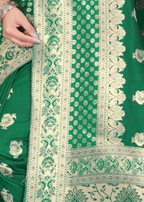 Green Spun Silk Saree With Blouse Piece - Indian Silk House Agencies