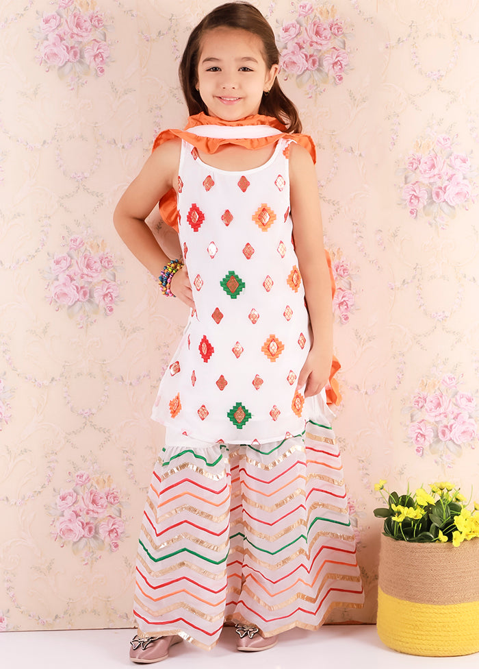 3 Pc White Sleeveless Cotton Suit Set - Indian Silk House Agencies