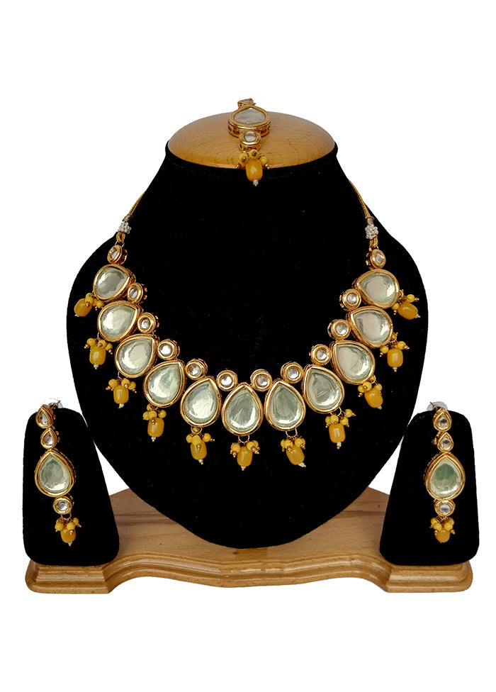 Yellow Kundan Jewellery Set With Mangtika - Indian Silk House Agencies