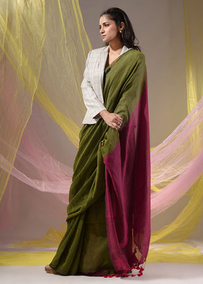 Green Pure Cotton Saree With Blouse Piece - Indian Silk House Agencies