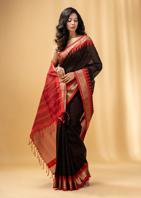 Black Pure Cotton Saree With Blouse Piece - Indian Silk House Agencies