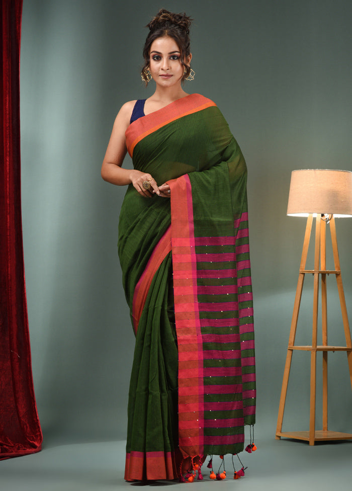 Green Cotton Saree With Blouse Piece - Indian Silk House Agencies