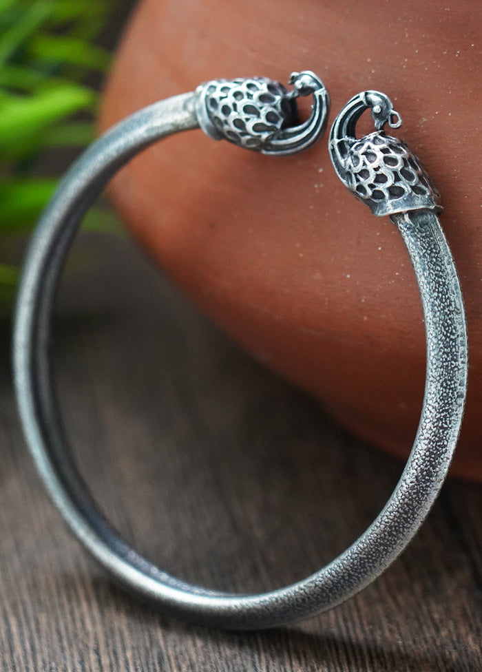 A Stunning Bangle In The Silver Tone Finish With Intricate Handcrafted Detailing - Indian Silk House Agencies